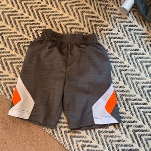 Boys athletic shorts size 5/6